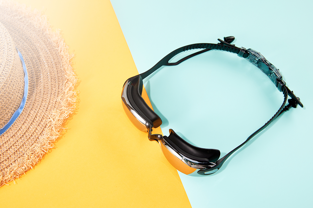 阳光夏日summer防晒创意背景