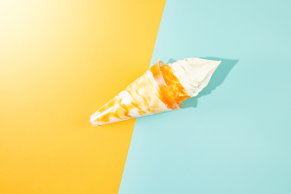 阳光夏日summer防晒创意背景