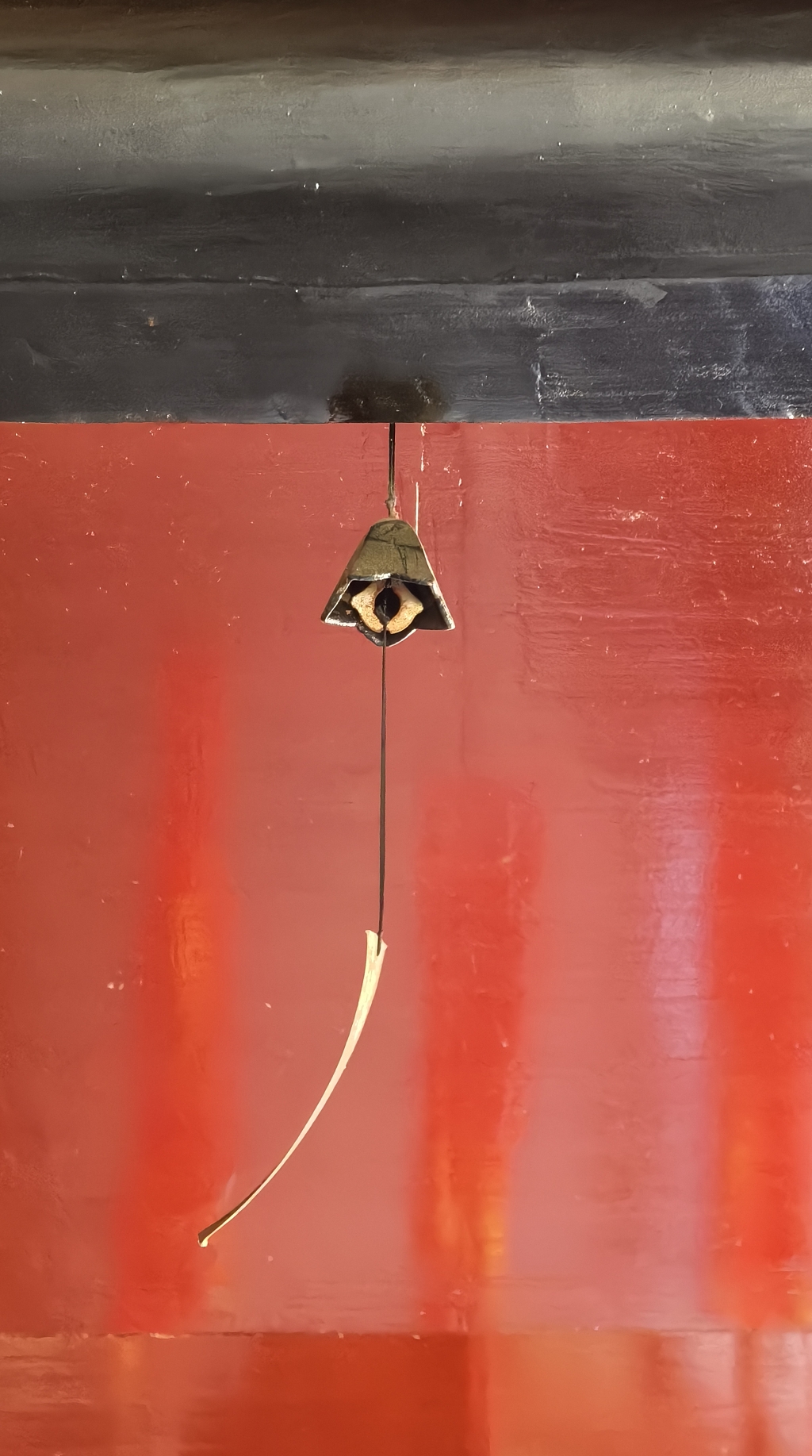 青岩寺寺庙中摇弋风铃