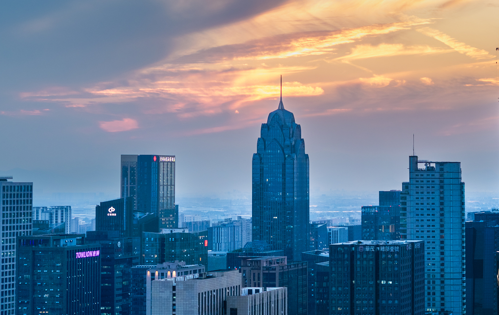 宁波南部商务区城市夕阳下建筑风光
