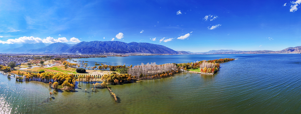 大自然风景风光航拍云南大理洱海海舌头景色