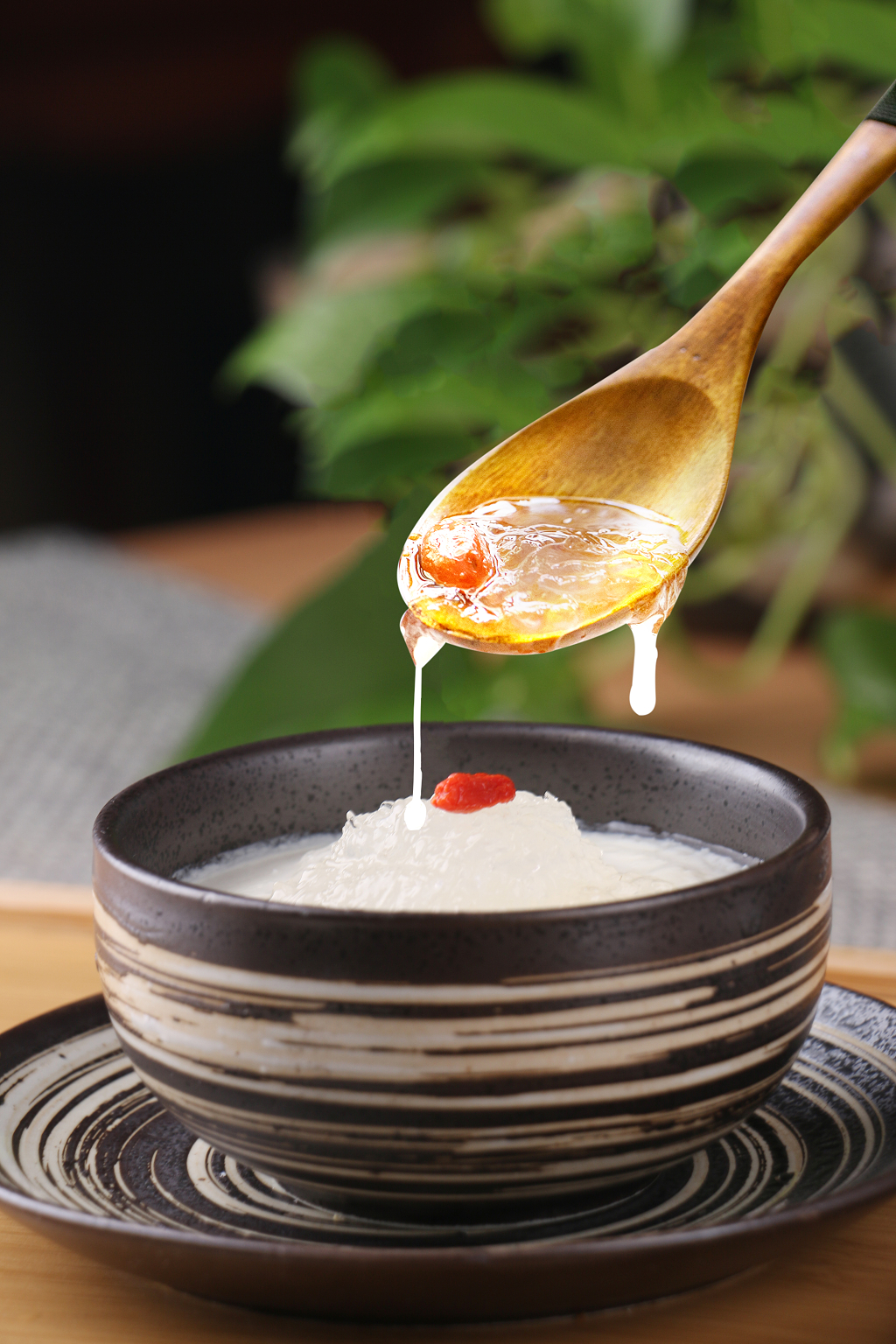 家常菜中餐厅饭店菜单美食宣传单广告实拍图一盅燕窝