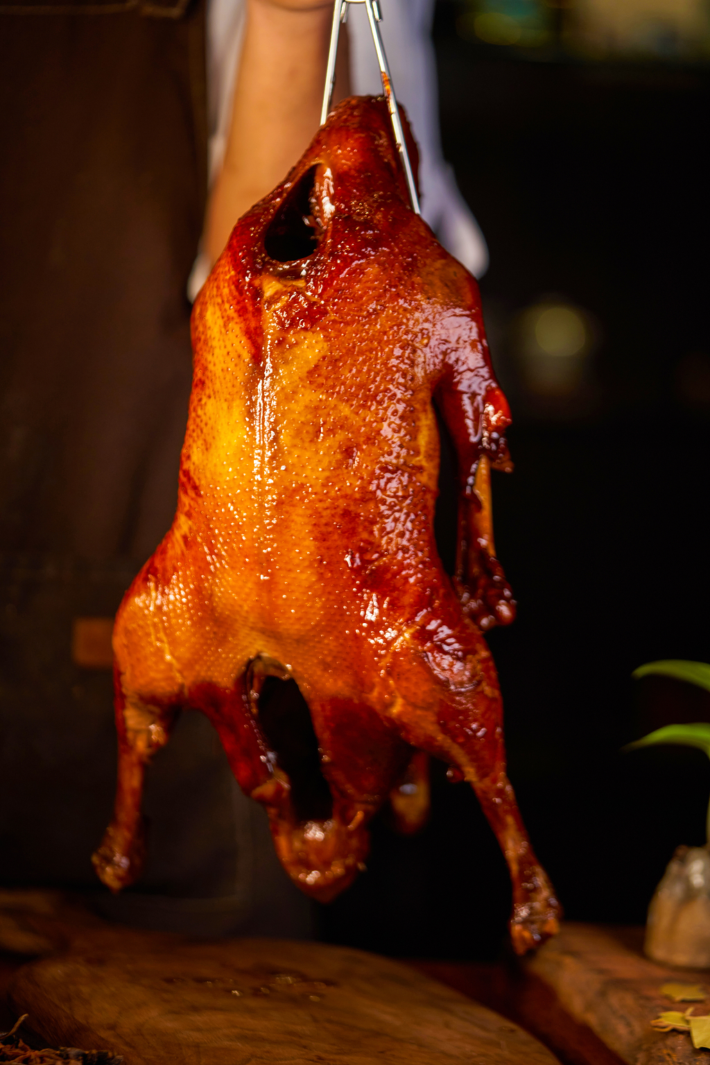 家常菜中餐厅饭店菜单美食宣传单广告实拍图一只美味碌鹅