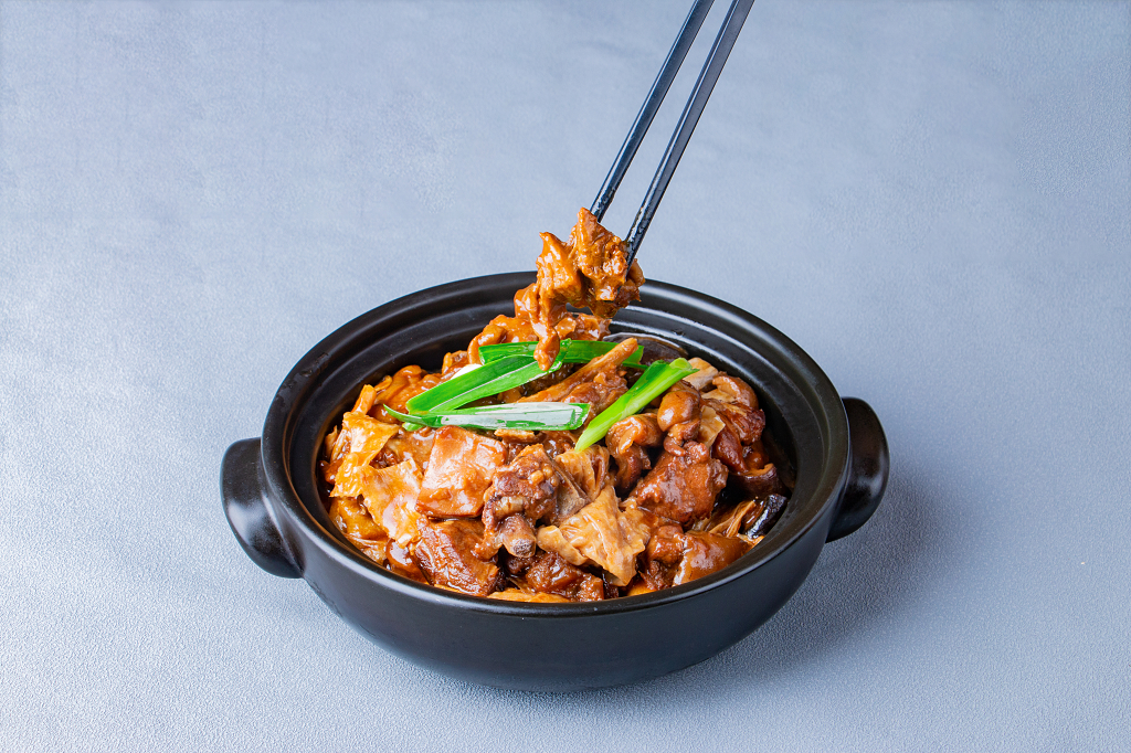 家常菜中餐厅饭店菜单美食宣传单广告实拍图中华美食红焖羊肉