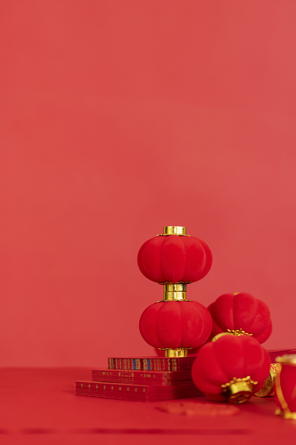 2025年蛇年新年新春春节过节过年传统节日新年元素物件灯笼创意红色新年图片