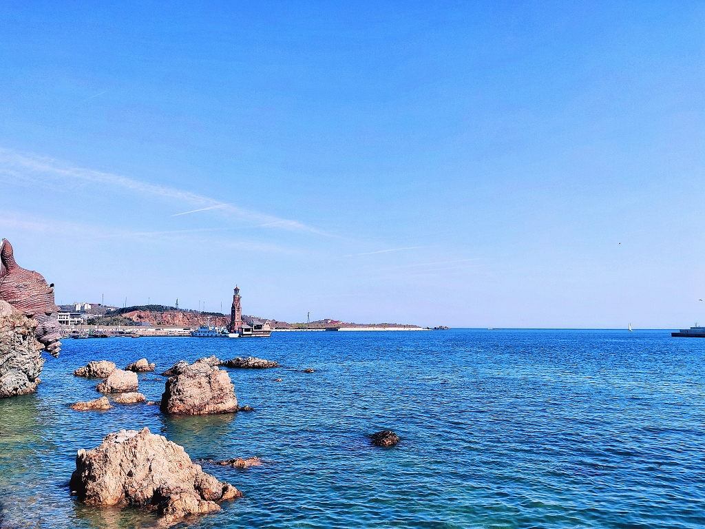 大连的海滩灯塔大海大自然风景风光旅游旅行大海海边