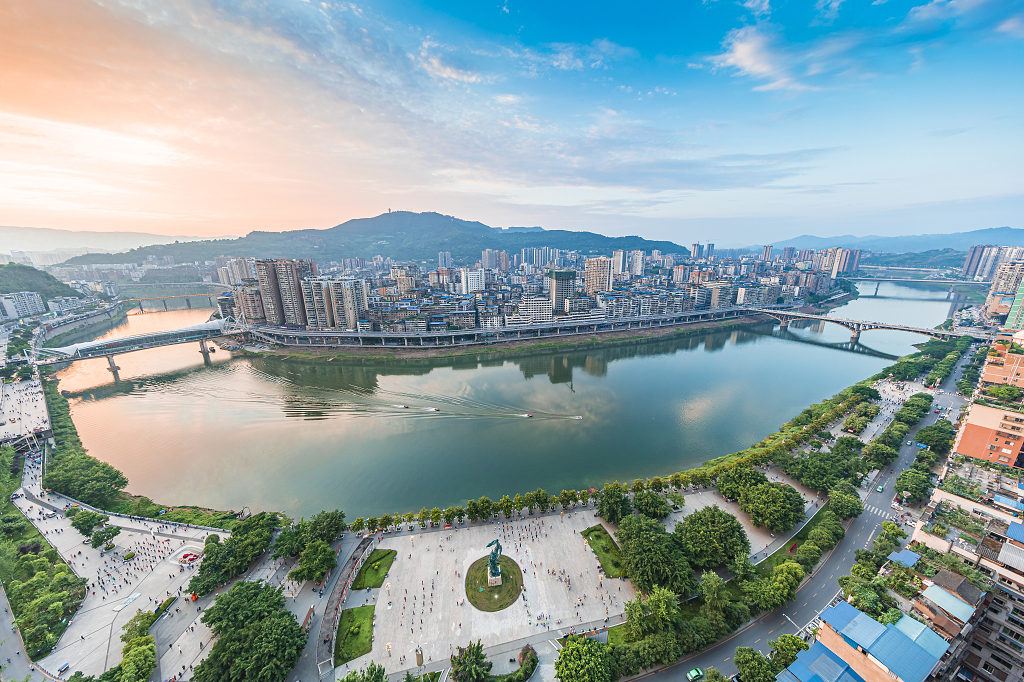 达州城市全景城市旅游旅行摄影地标建筑风景