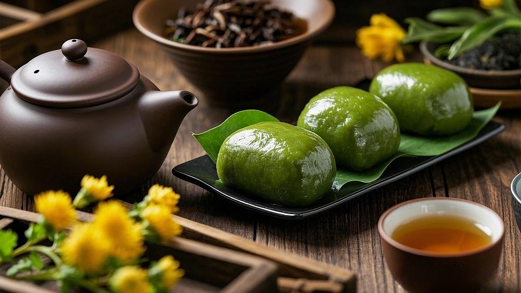 深色木盘配绿叶与茶壶茶叶的清明节青团AI
