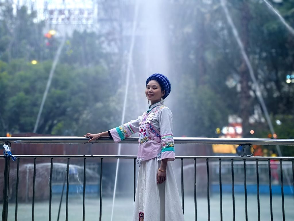 布依风貌（少数民族）