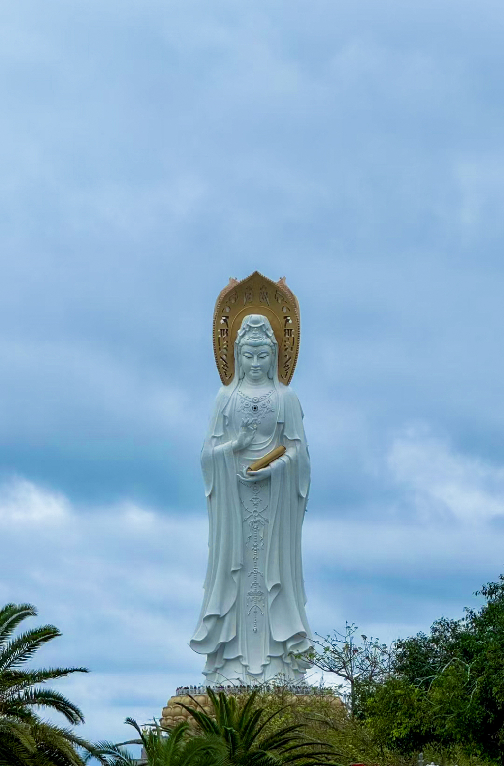 海南三亚南海观世音雕像