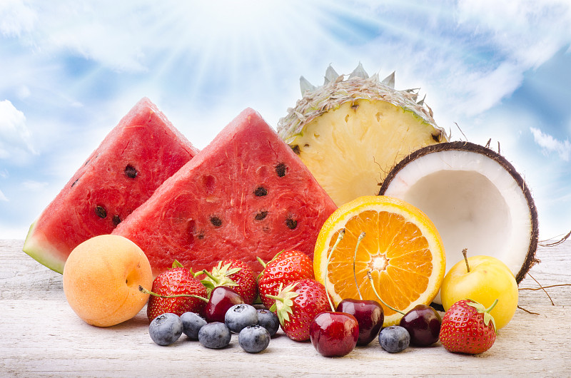 夏天的水果和颜色