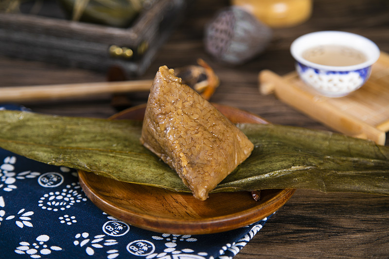 端午节的食物是粽子