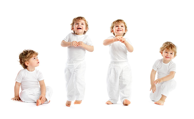 可爱的小男孩x4