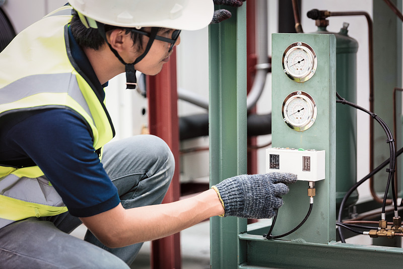 亚洲工程师和机械系统创新。在工业和质量控制领域担任工程师。