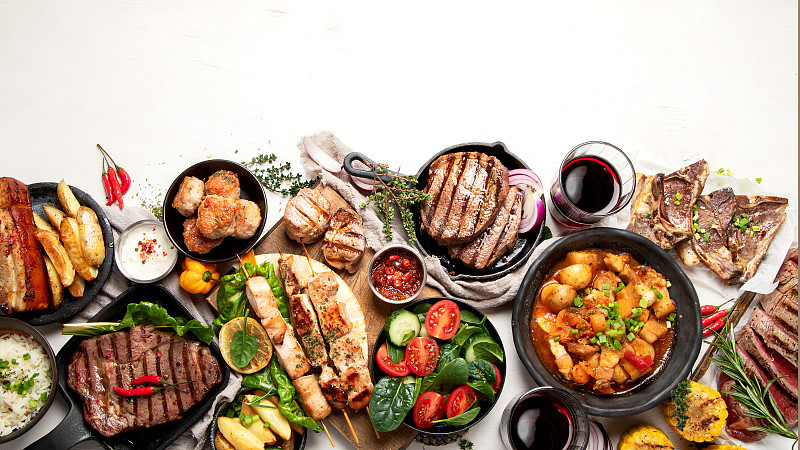 肉菜。各式各样的肉盘