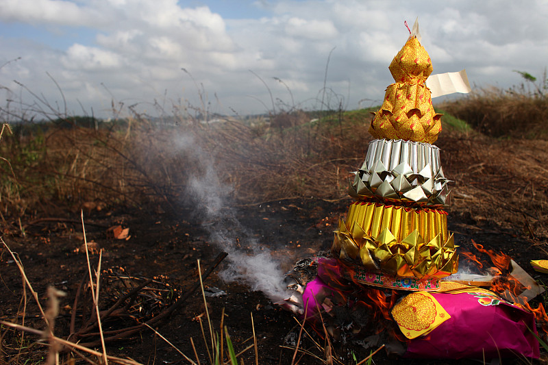 清明节的纸钱配件