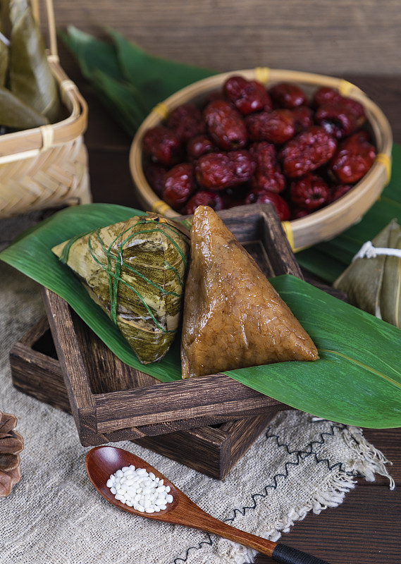 端午节的食物是粽子