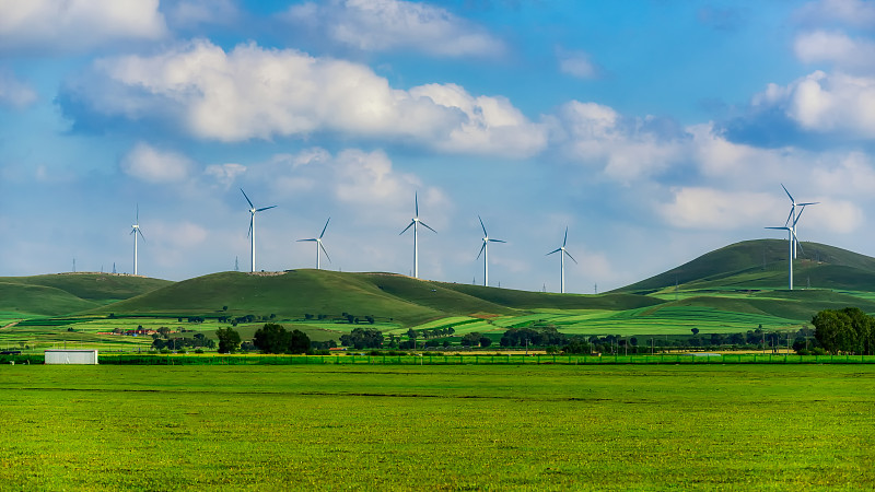 草原风电场