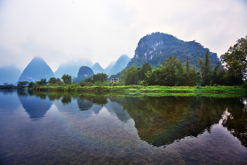 桂林河与峰