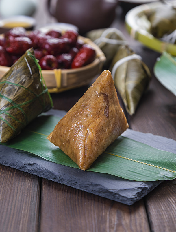 端午节的食物是粽子