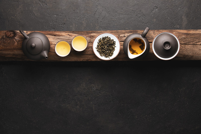 天然泡茶概念或背景，平铺