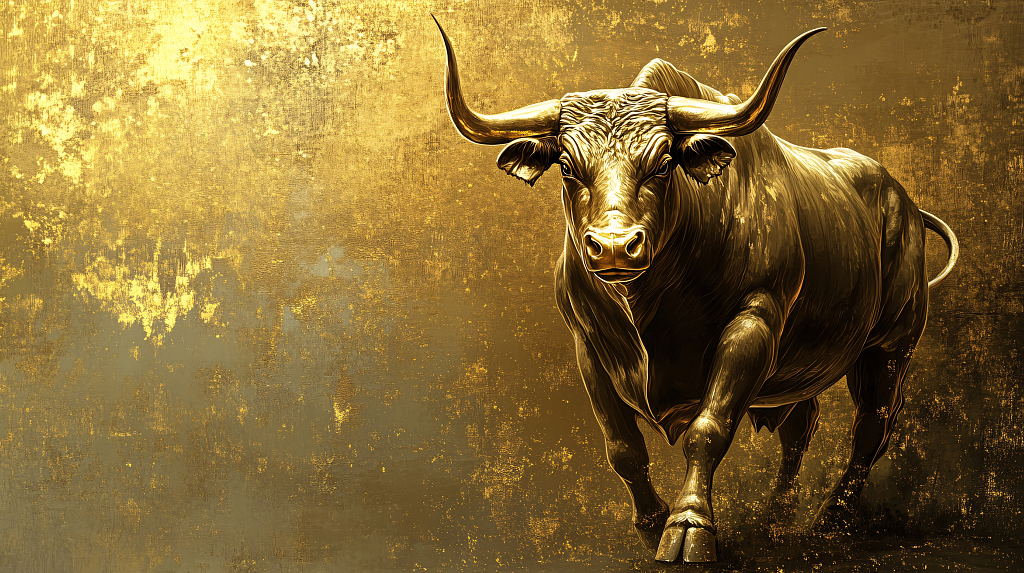 金色的公牛雕像在复古背景前显得威武雄壮，象征着力量与财富