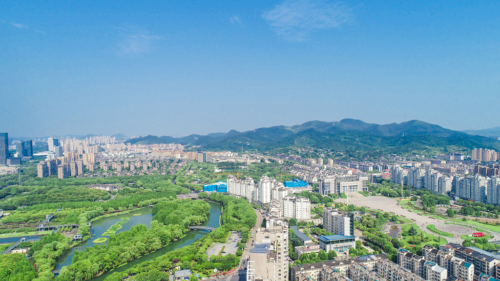 城市风景绿色生态建筑物