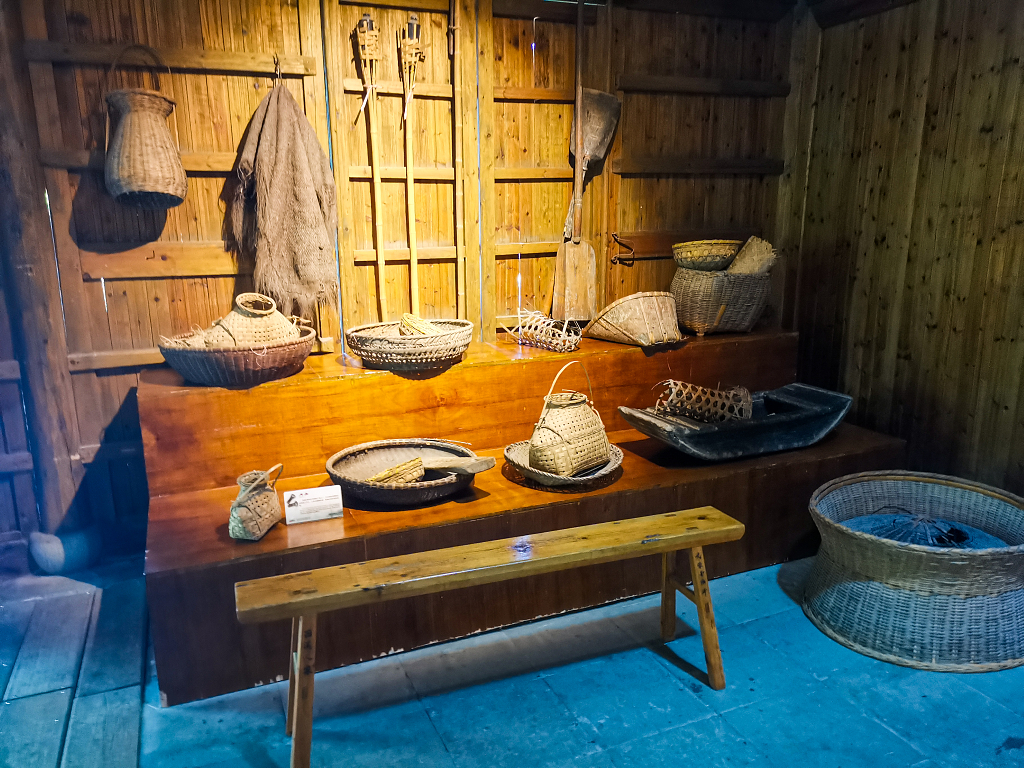 木头室内家具装修