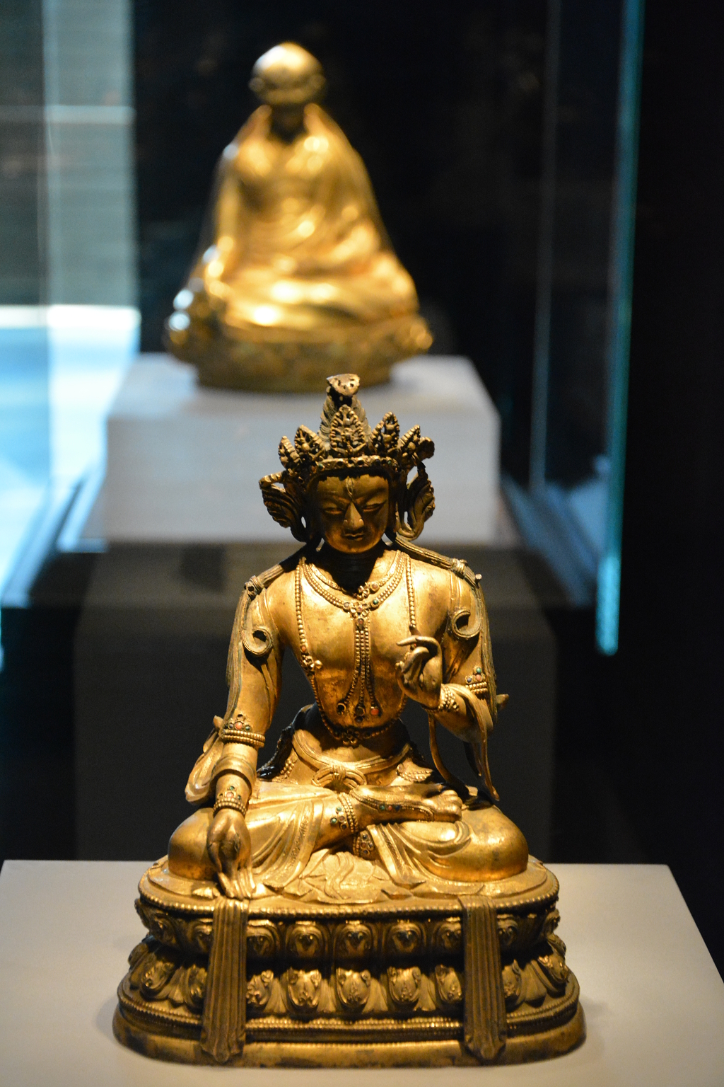 博物馆展出的鎏金佛像