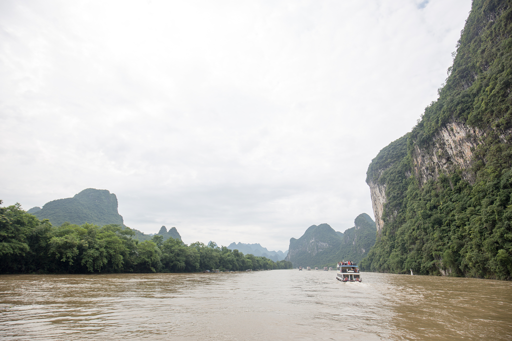 广西桂林大漓江两岸风光
