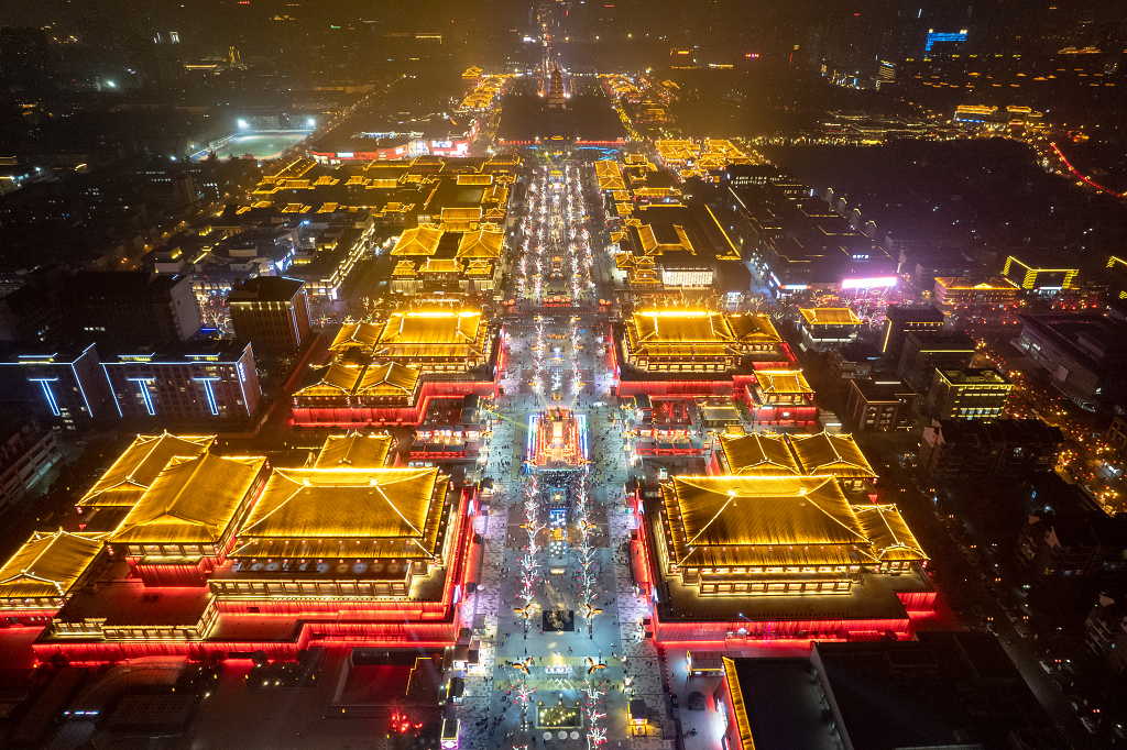 西安大唐不夜城夜景航拍