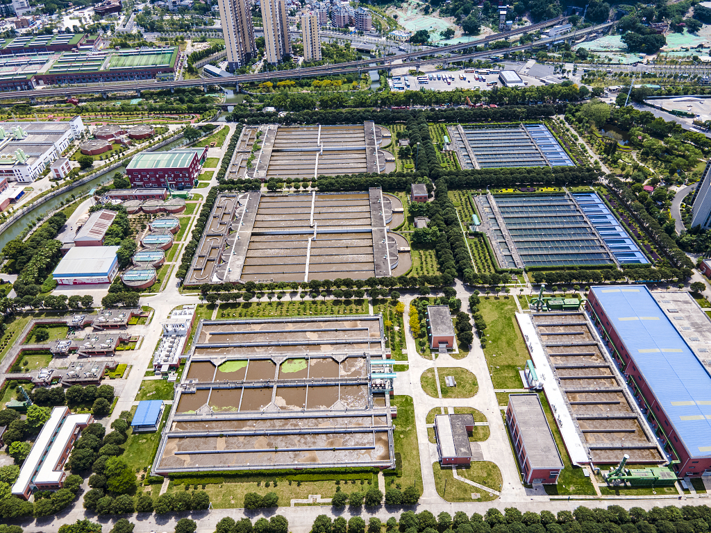 污水处理厂航拍全景