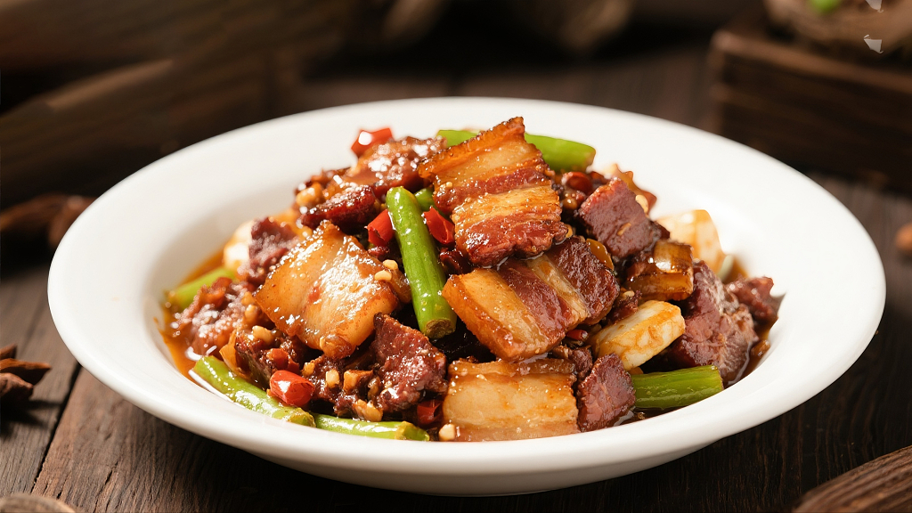 一盘美味的回锅肉美食美味下饭川菜