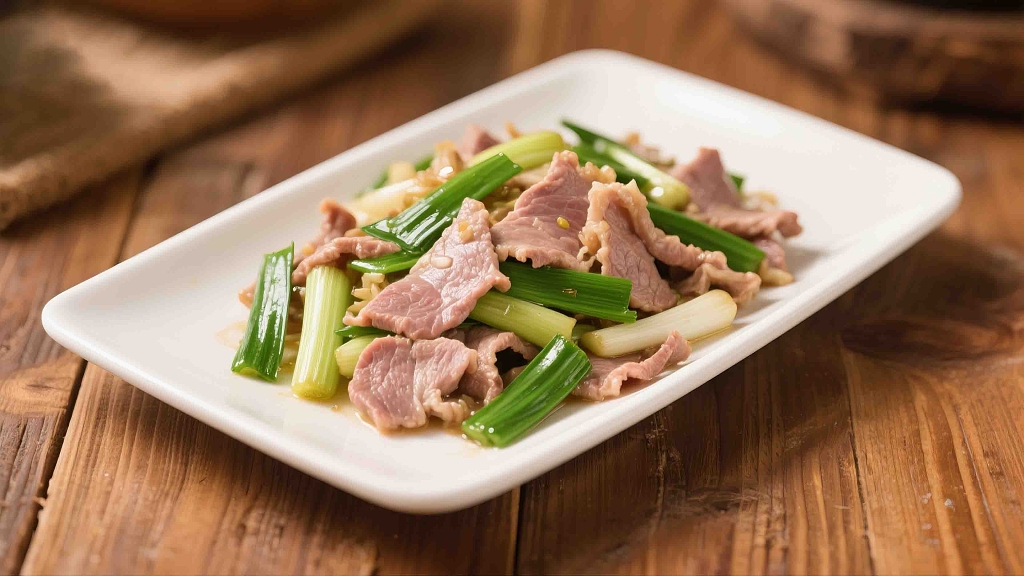 一盘美味的葱爆羊肉美食美味