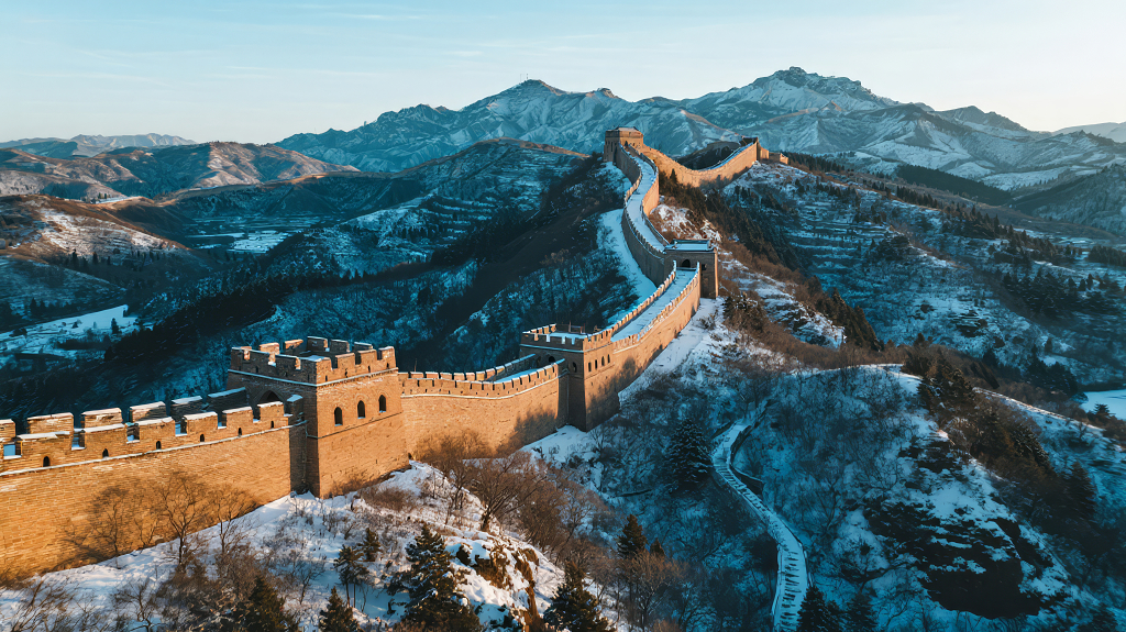 冬季长城雪景壮阔史诗感航拍背景