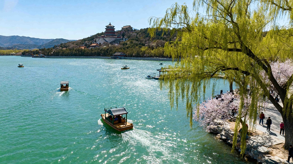 昆明湖水景摄影航拍视角