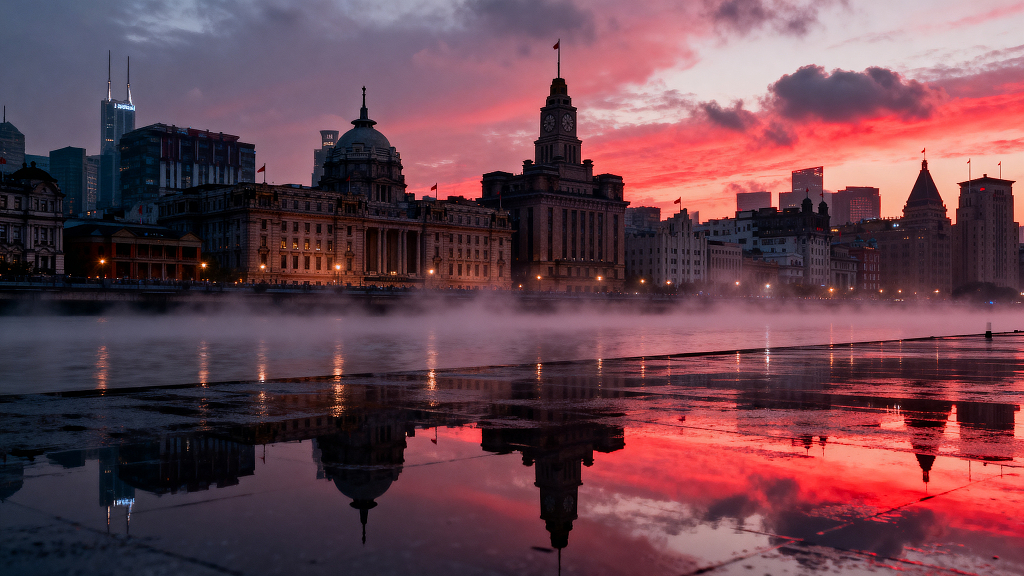 上海外滩万国建筑群日出上海外滩