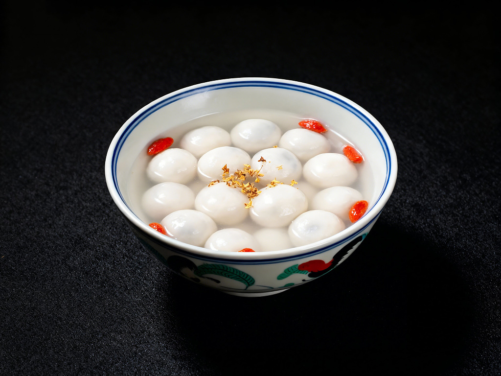 桂花黑芝麻汤圆