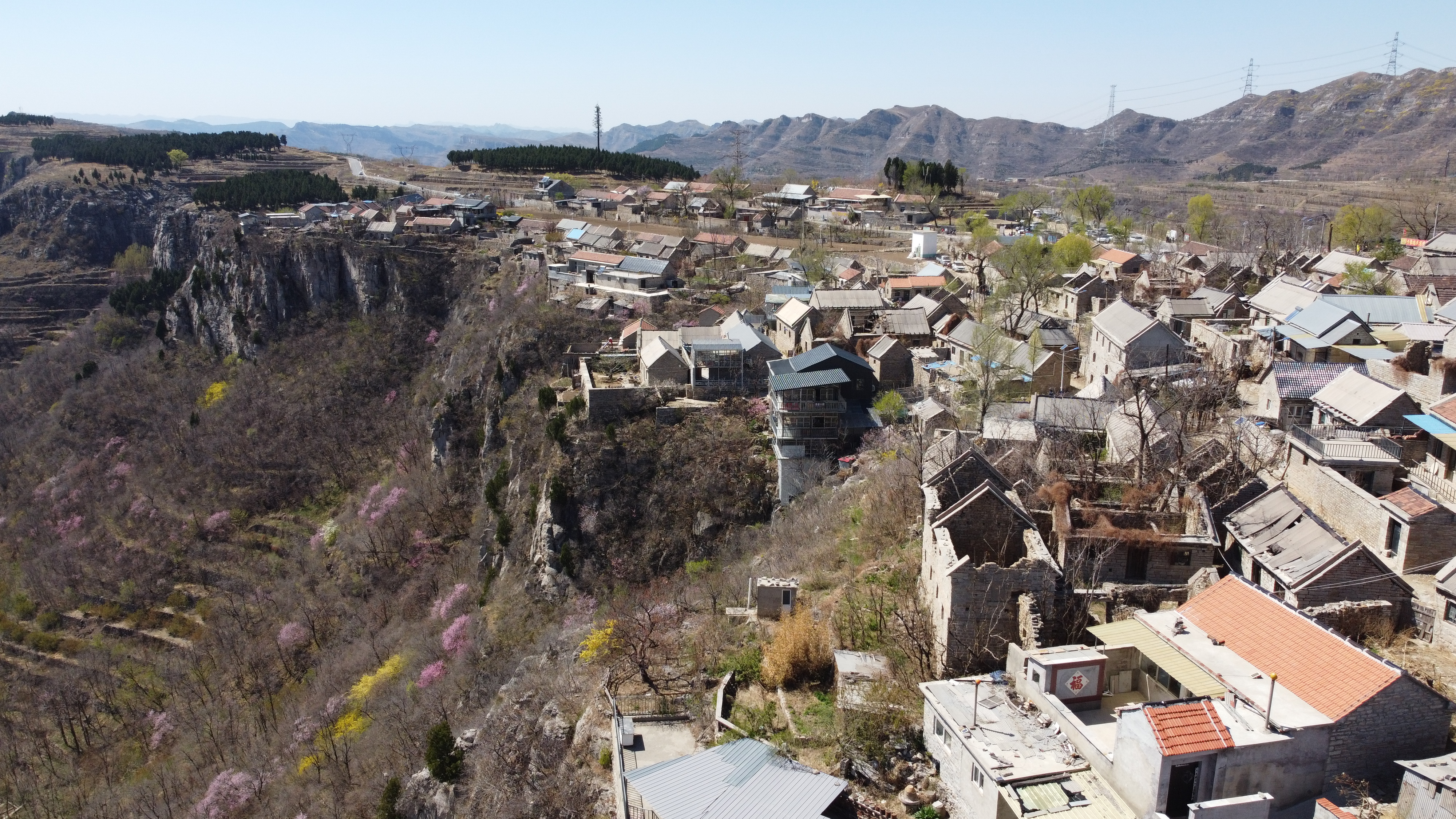 航拍莱芜逯家岭