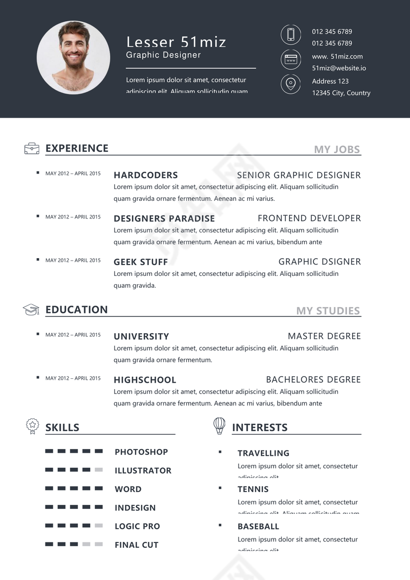 英文简约黑白对比个人英文简历word模板