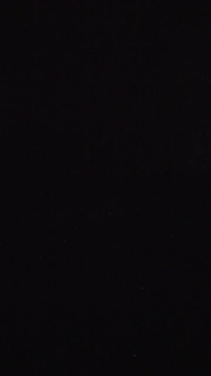 羽毛下落的慢动作