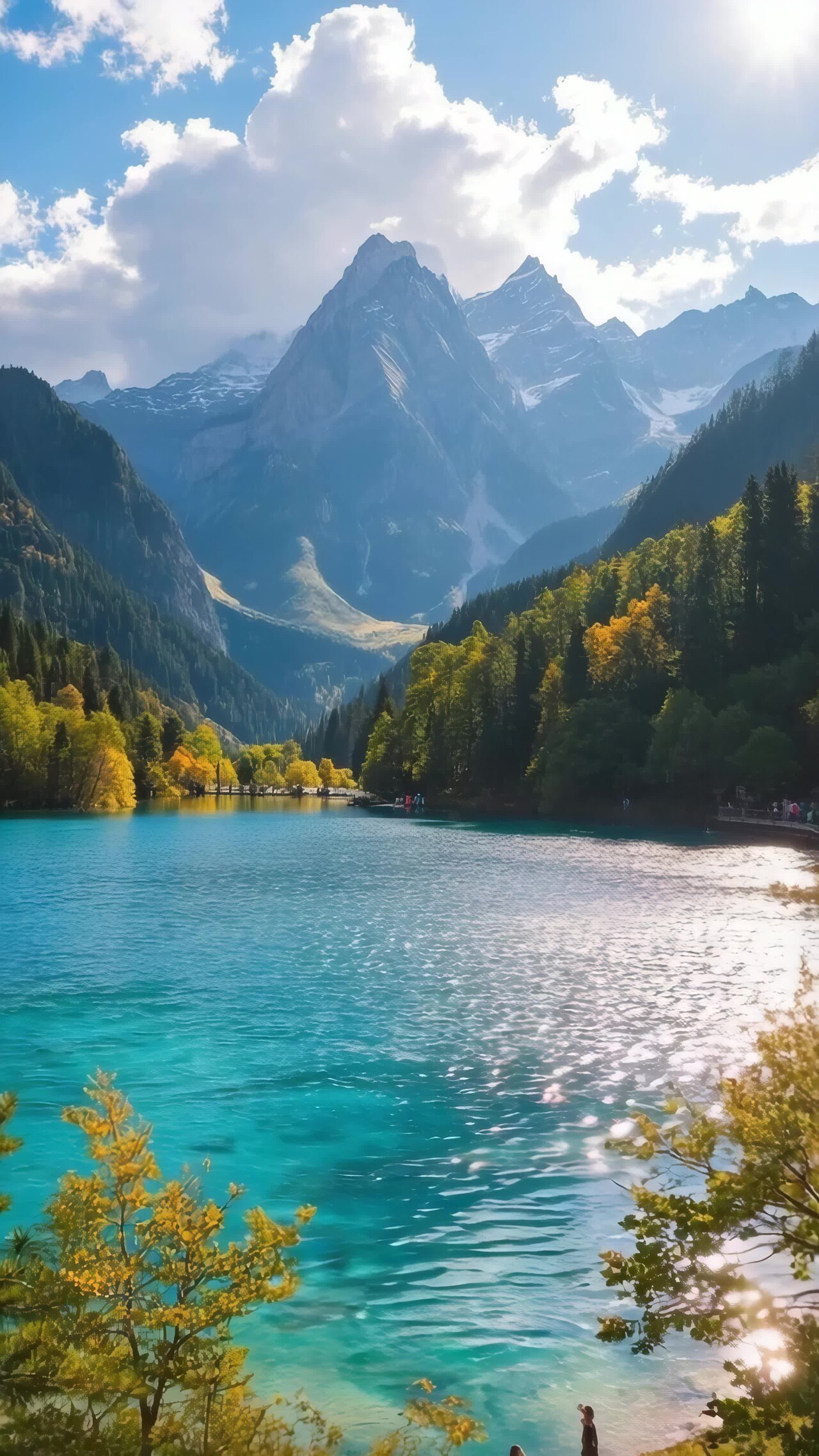 山间湖泊自然风光竖版视频